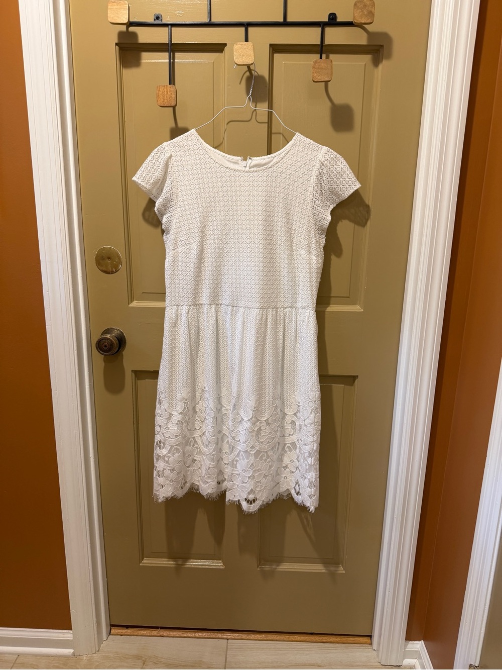LOFT lace bridal occasion cap sleeve shift dress